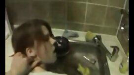 Cô ấy đã đi để chị v ...